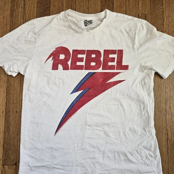 David Bowie Women's Distressed Rebel Boyfriend Fit T-Shirt Size L - Picture 2 of 6